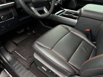 2025 Ford Super Duty F-350 SRW LARIAT