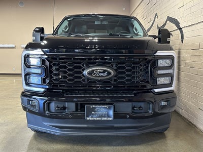 2025 Ford Super Duty F-350 SRW LARIAT