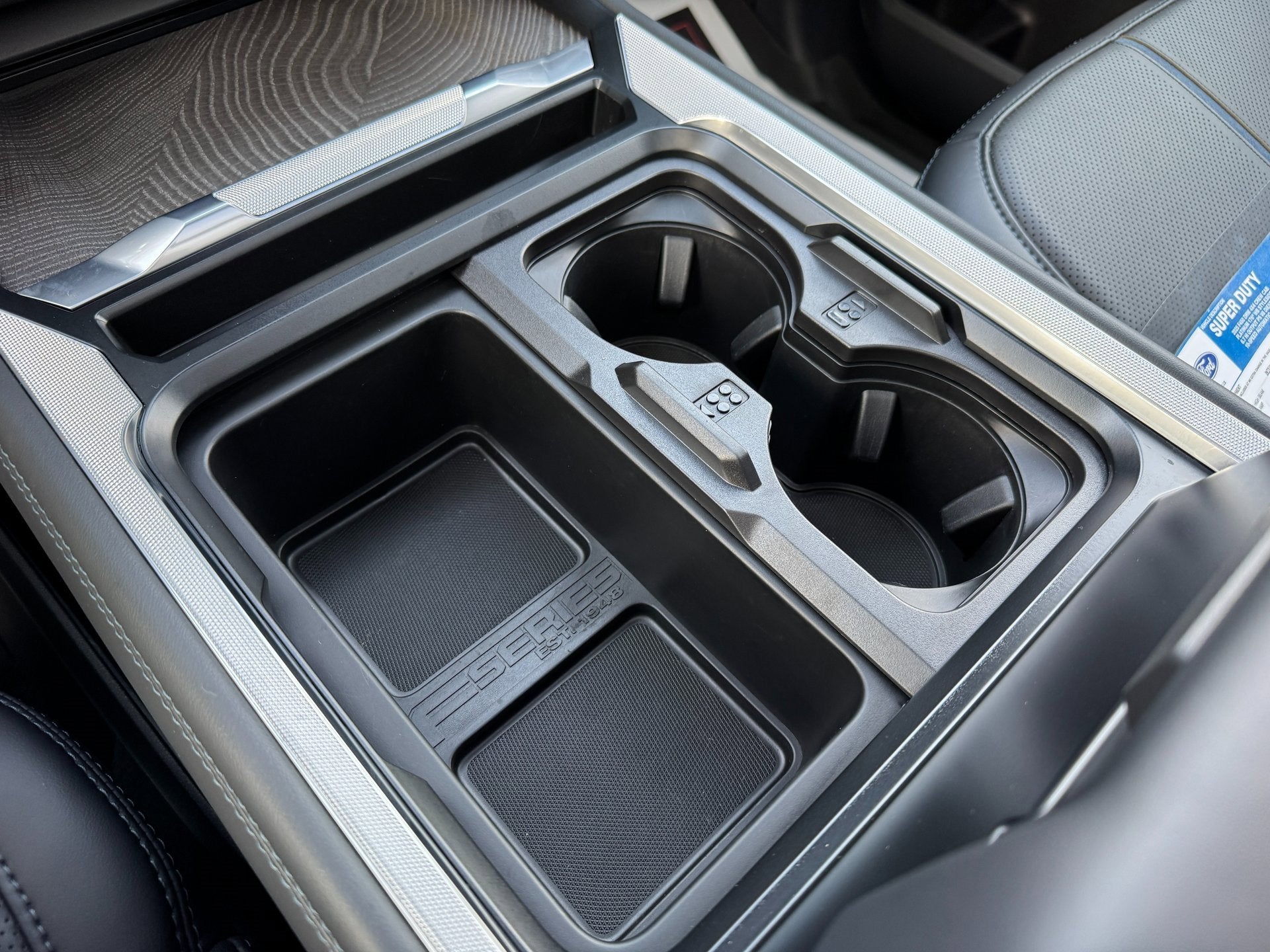 2025 Ford Super Duty F-450 DRW Platinum