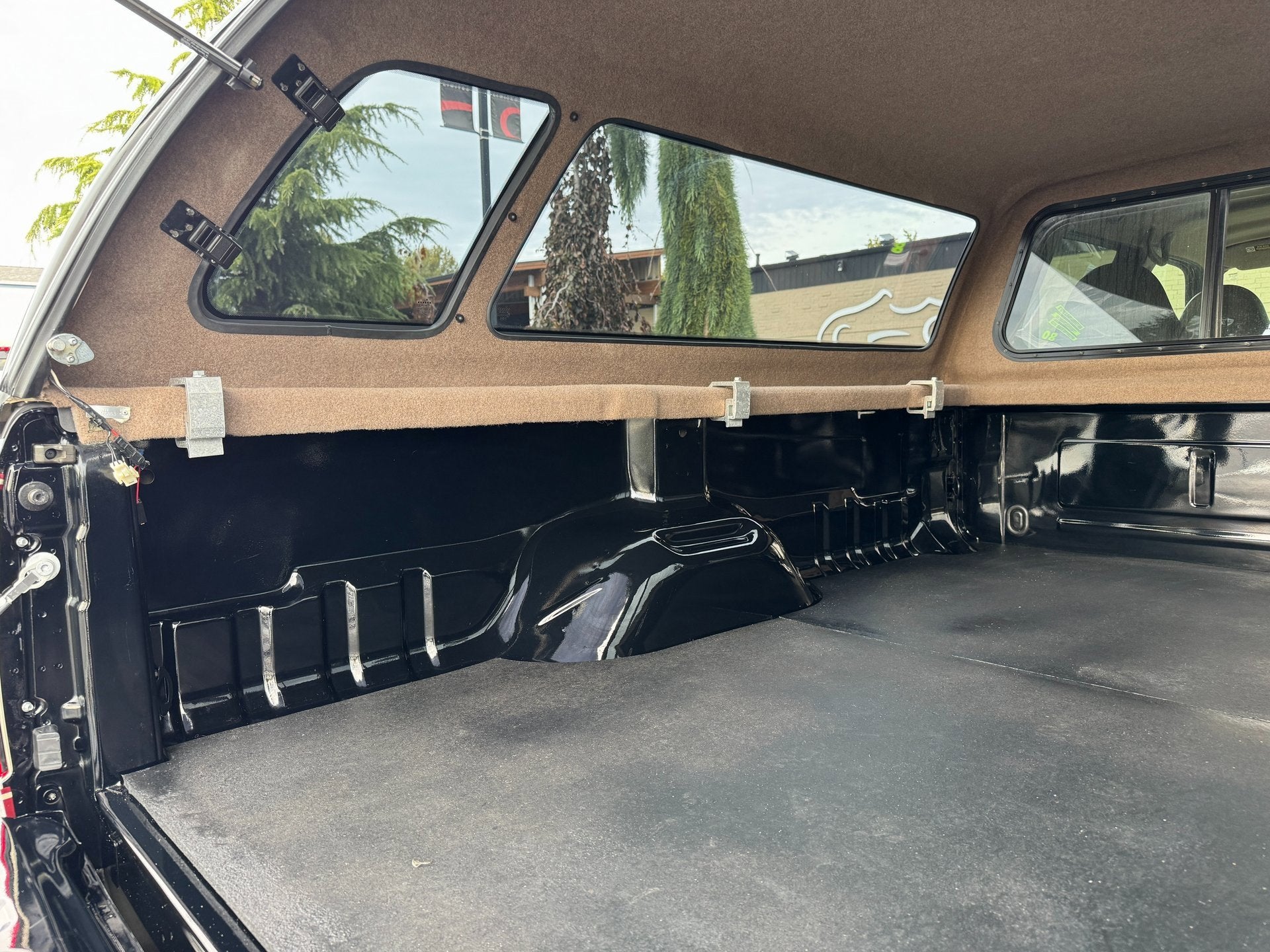 2001 Ford Super Duty F-350 DRW Lariat