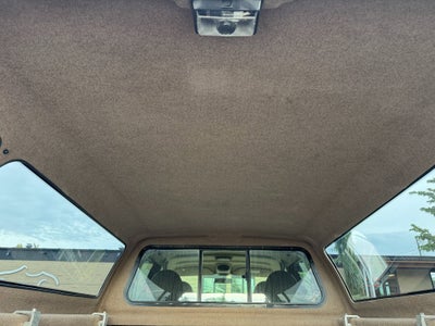 2001 Ford Super Duty F-350 DRW Lariat