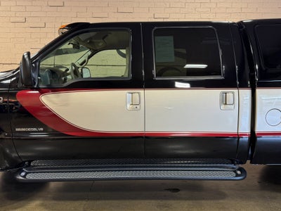 2001 Ford Super Duty F-350 DRW Lariat