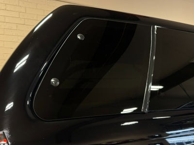 2001 Ford Super Duty F-350 DRW Lariat