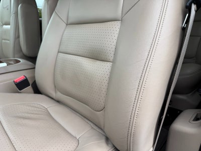 2001 Ford Super Duty F-350 DRW Lariat