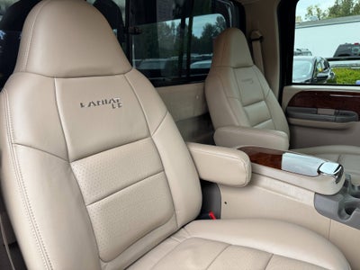 2001 Ford Super Duty F-350 DRW Lariat