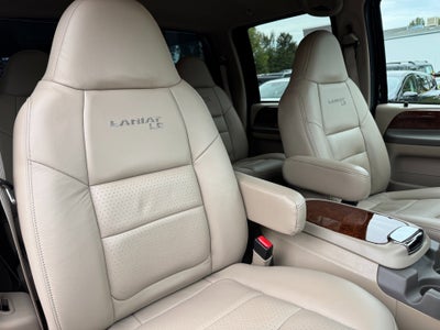 2001 Ford Super Duty F-350 DRW Lariat