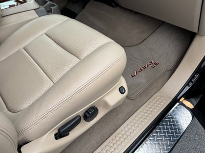 2001 Ford Super Duty F-350 DRW Lariat