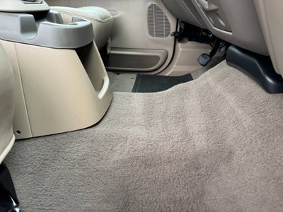 2001 Ford Super Duty F-350 DRW Lariat