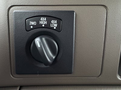 2001 Ford Super Duty F-350 DRW Lariat