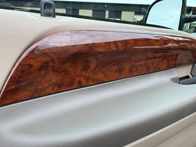 2001 Ford Super Duty F-350 DRW Lariat