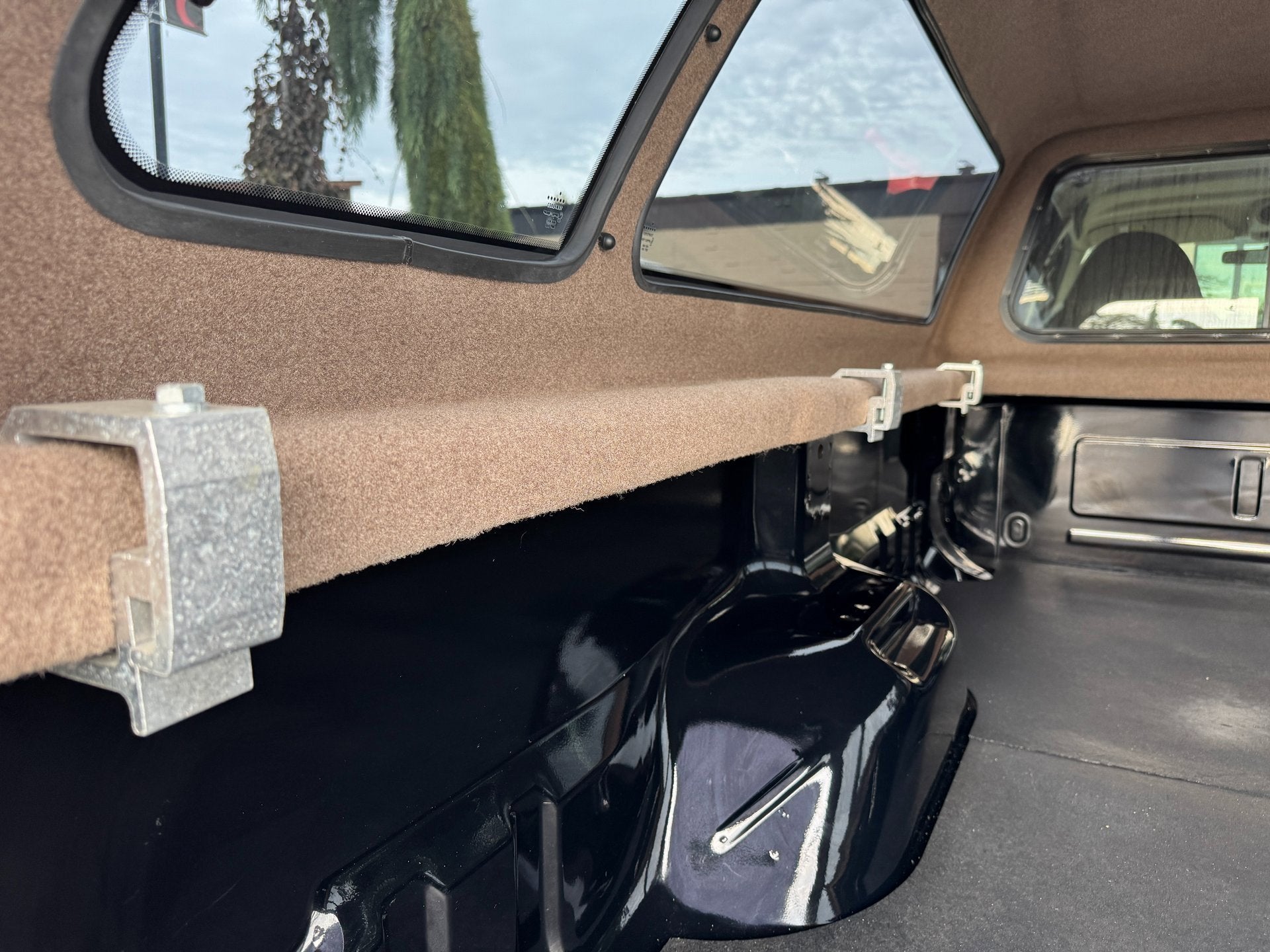 2001 Ford Super Duty F-350 DRW Lariat