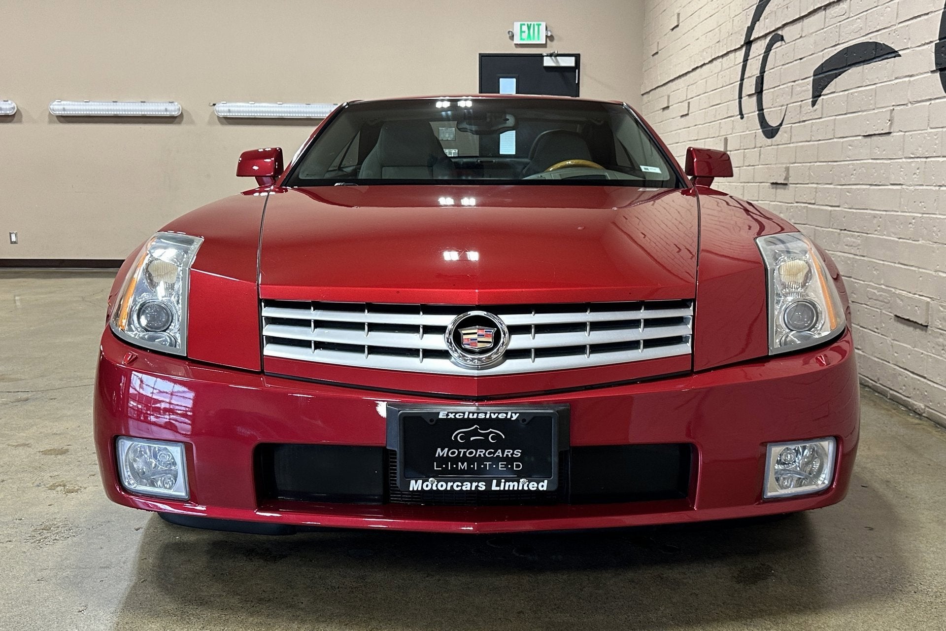 2005 Cadillac XLR 2dr Convertible