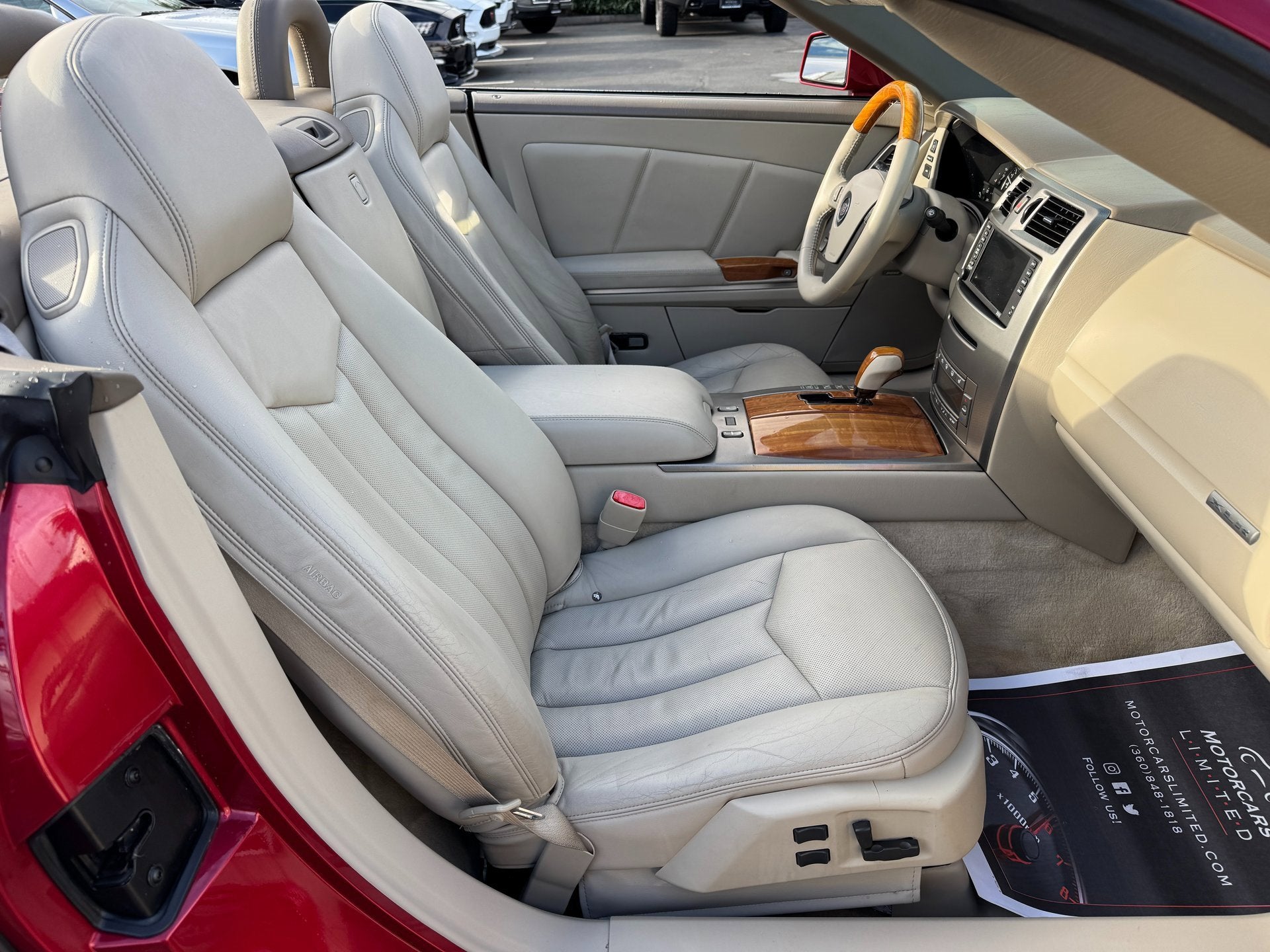 2005 Cadillac XLR 2dr Convertible