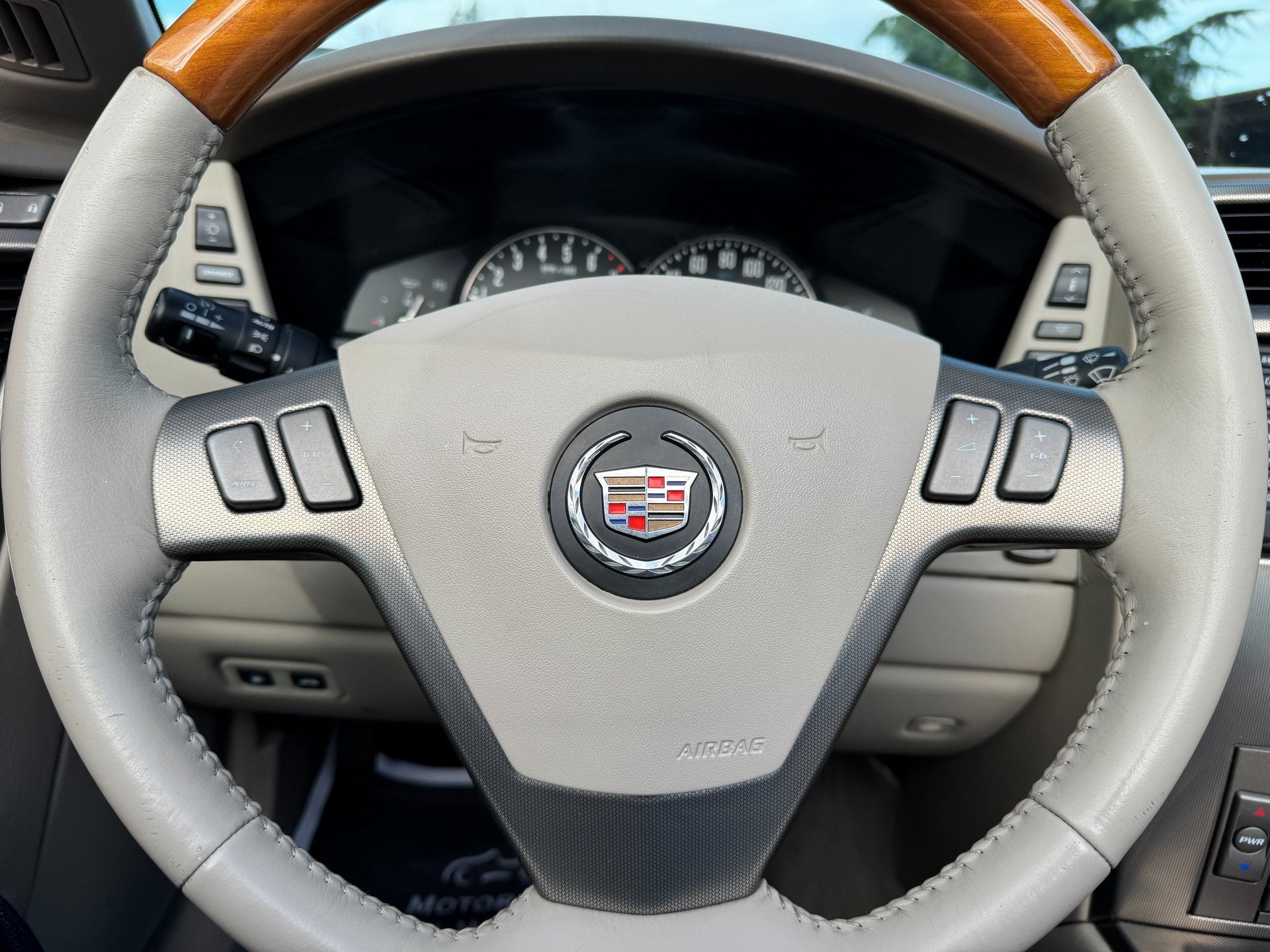 2005 Cadillac XLR 2dr Convertible
