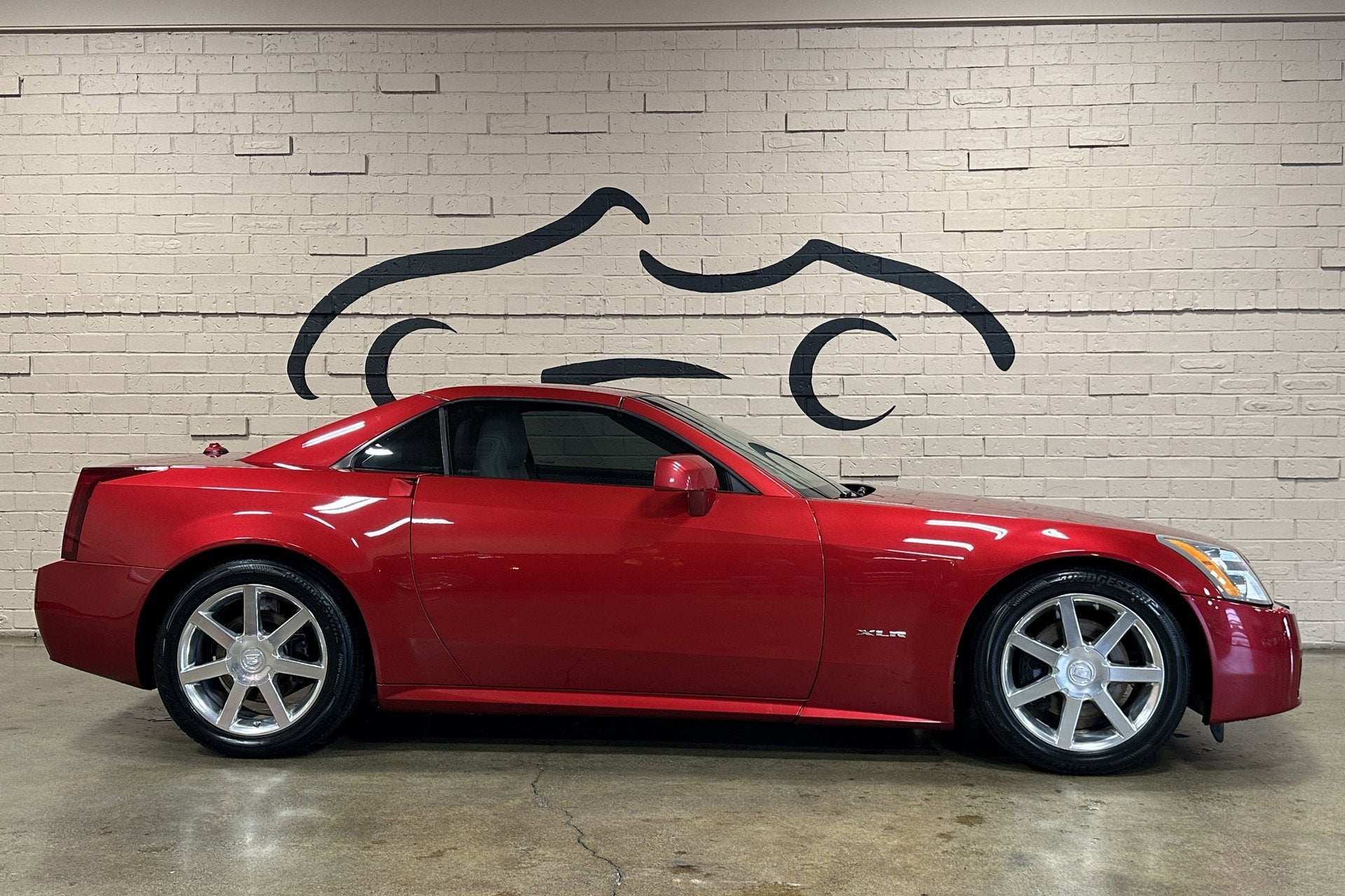 2005 Cadillac XLR 2dr Convertible