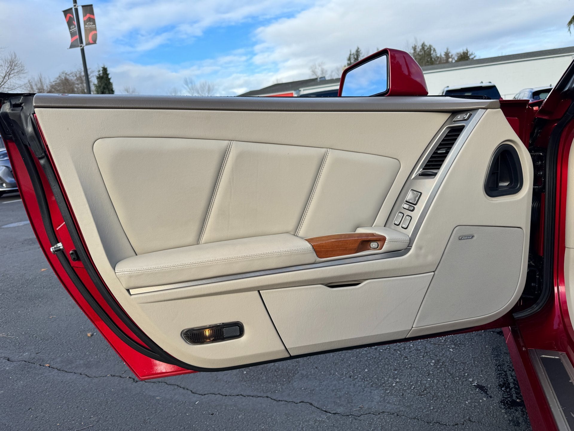 2005 Cadillac XLR 2dr Convertible