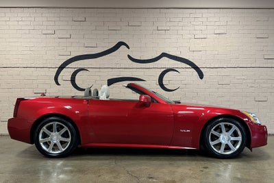 2005 Cadillac XLR 2dr Convertible