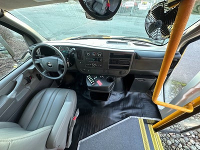 2014 Chevrolet Express Commercial Cutaway LS