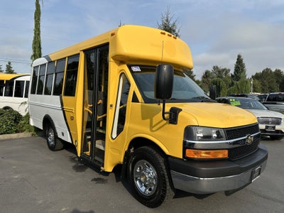 2014 Chevrolet Express Commercial Cutaway 3500 Van 139"