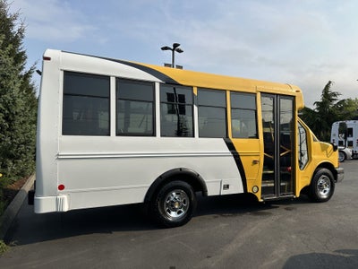 2014 Chevrolet Express Commercial Cutaway 3500 Van 139"