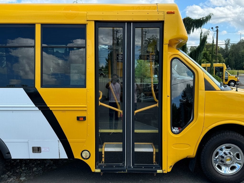 2014 Chevrolet Express Commercial Cutaway LS