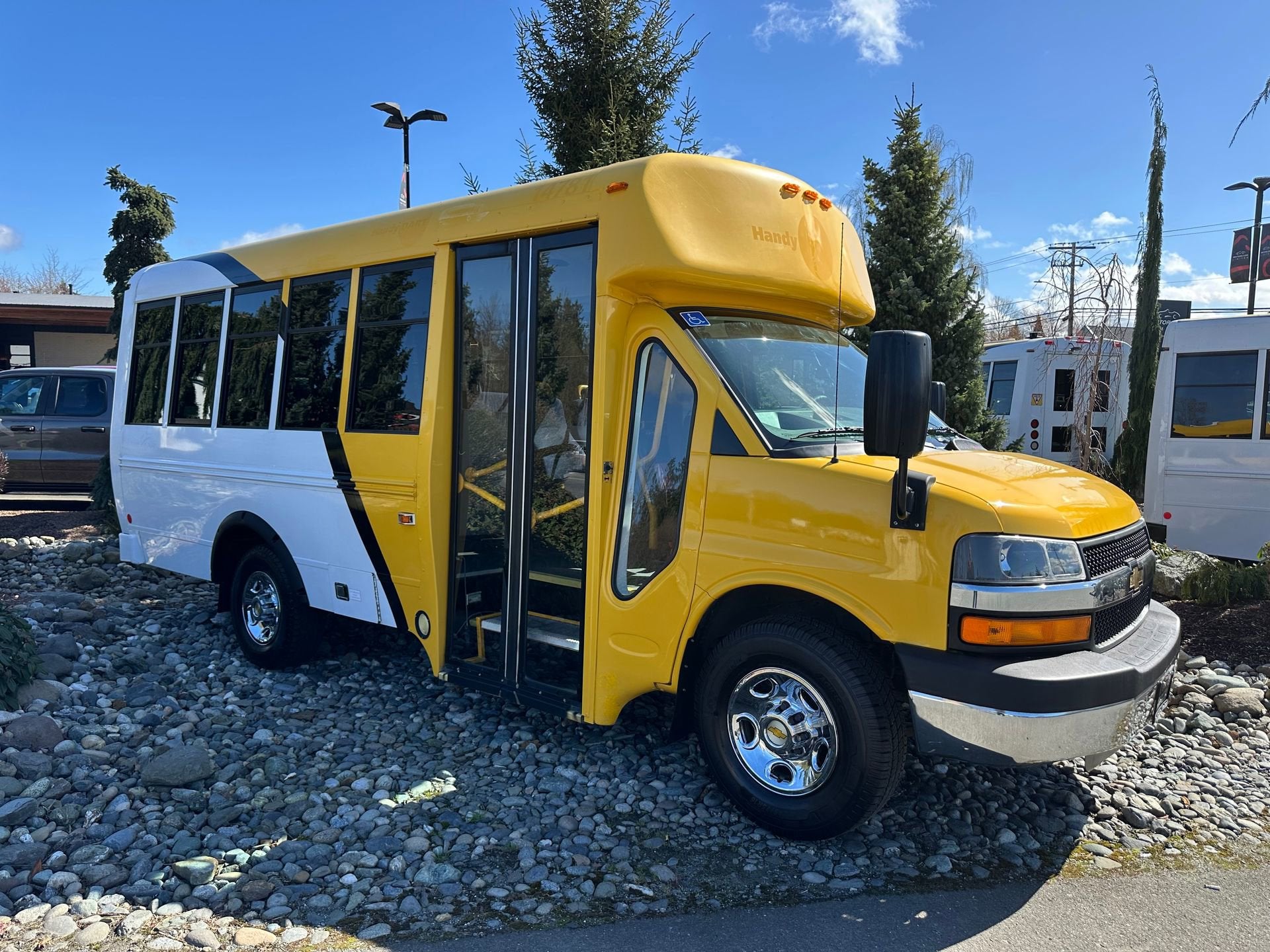 2014 Chevrolet Express Commercial Cutaway LS