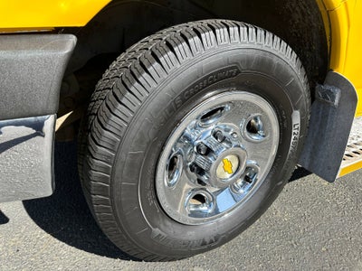 2014 Chevrolet Express Commercial Cutaway LS