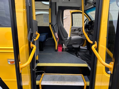 2015 Chevrolet Express Commercial Cutaway Work Van