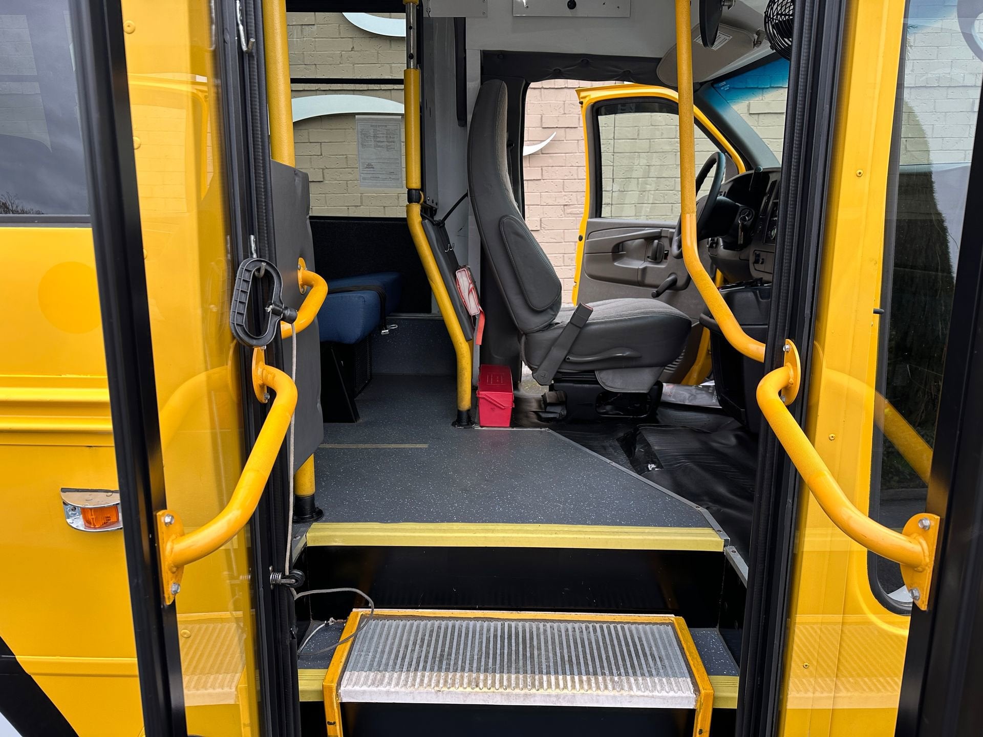 2015 Chevrolet Express Commercial Cutaway Work Van