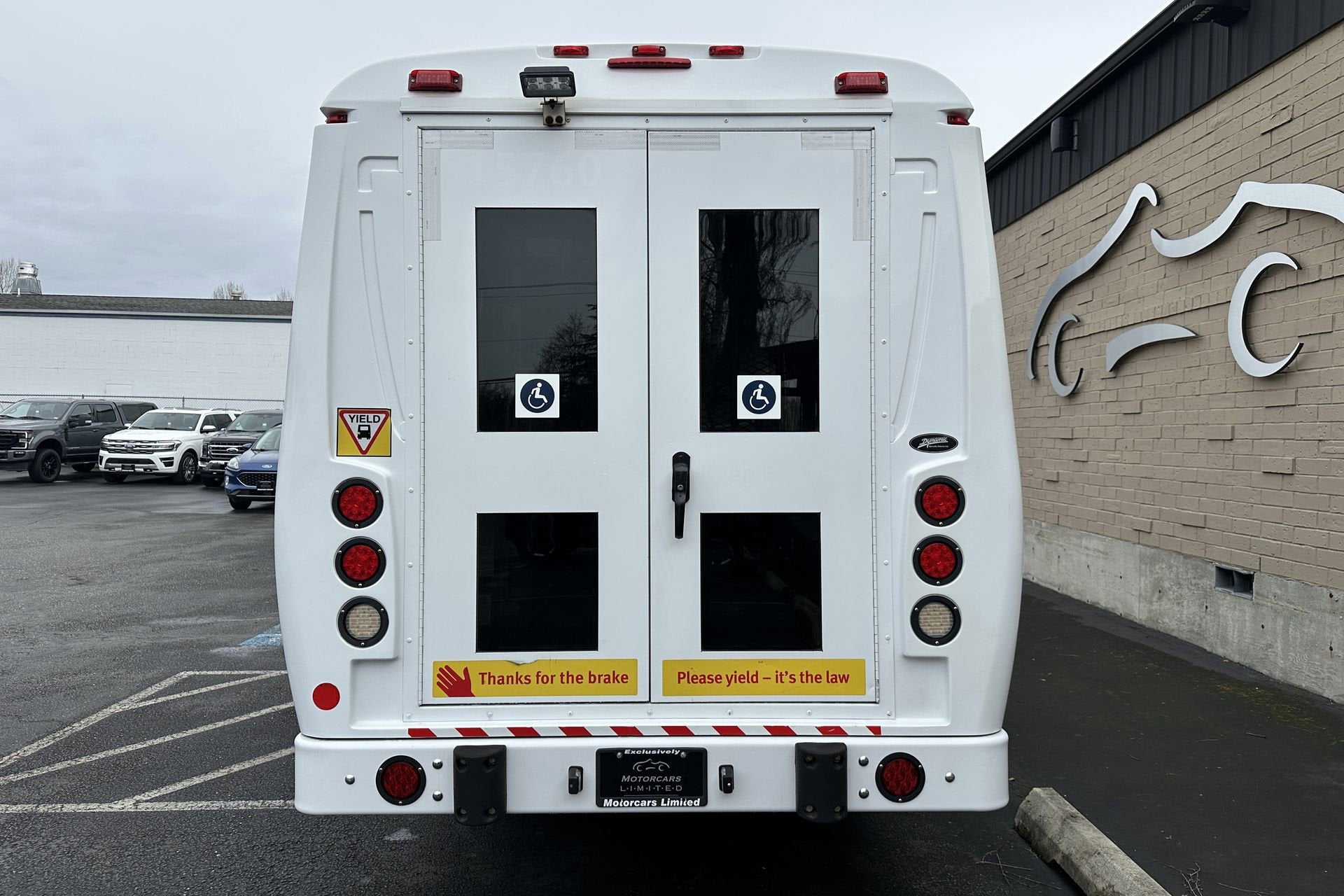 2015 Chevrolet Express Commercial Cutaway Work Van