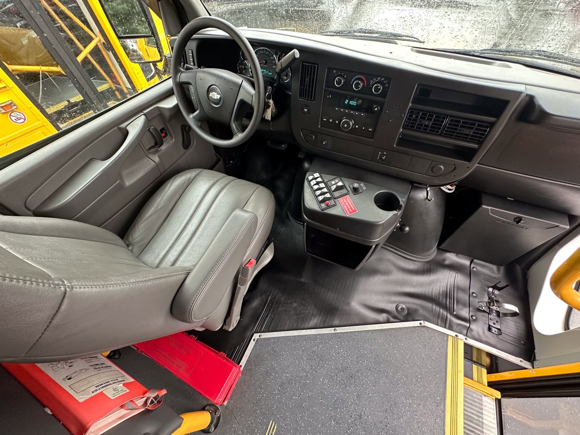 2014 Chevrolet Express Commercial Cutaway Diesel