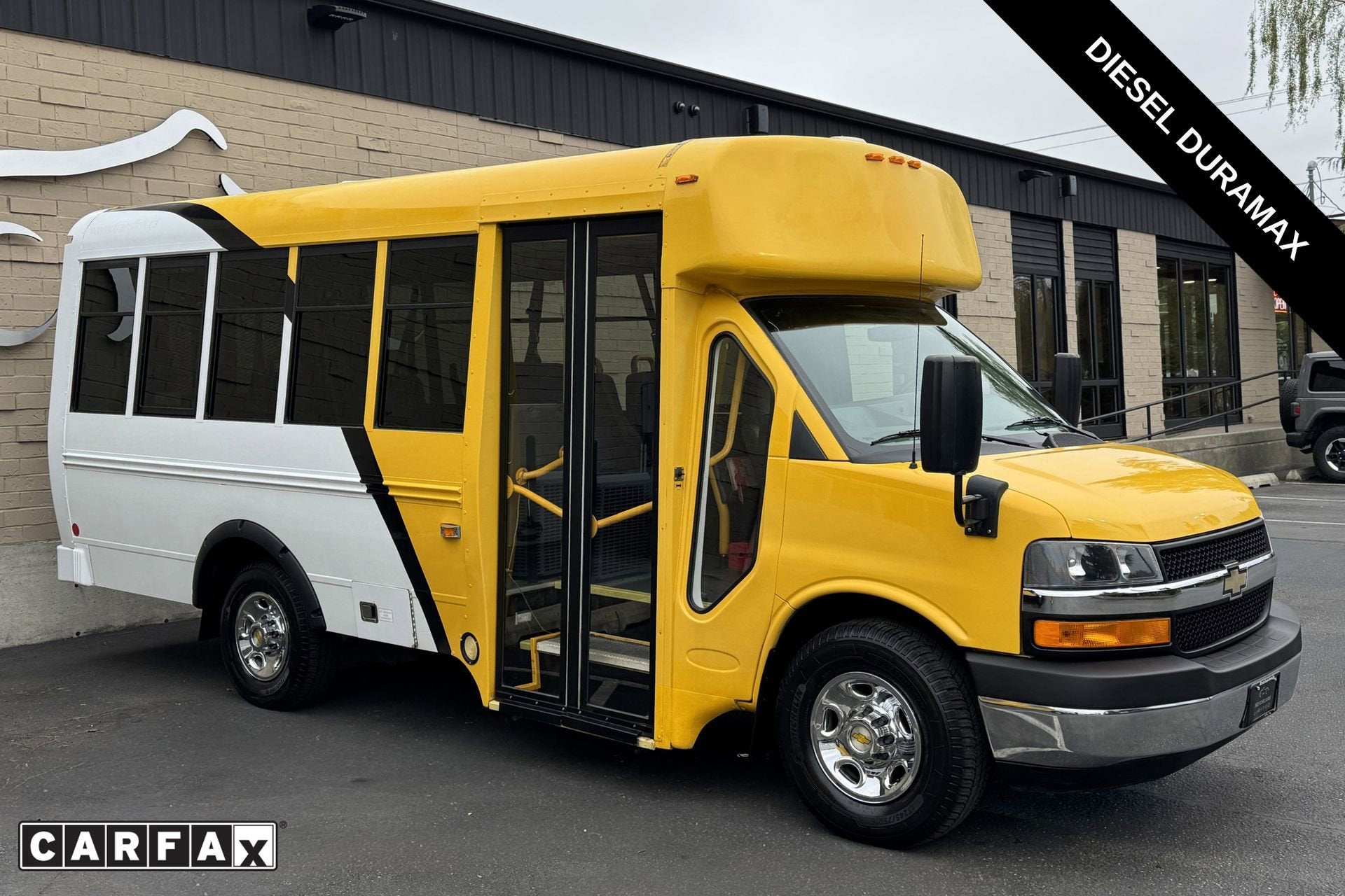 2014 Chevrolet Express Commercial Cutaway Diesel