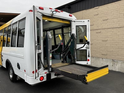 2014 Chevrolet Express Commercial Cutaway Diesel