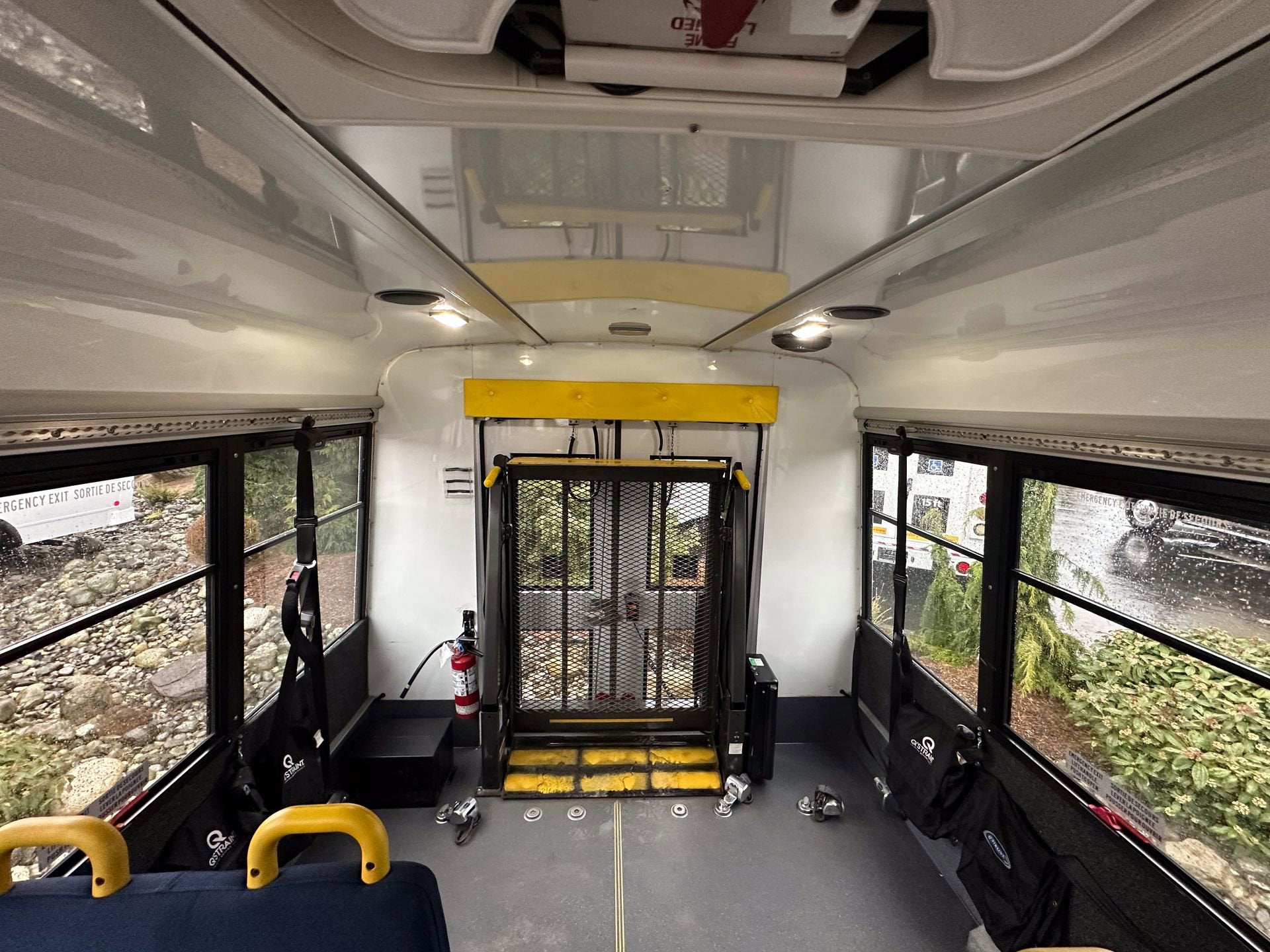 2014 Chevrolet Express Commercial Cutaway Diesel