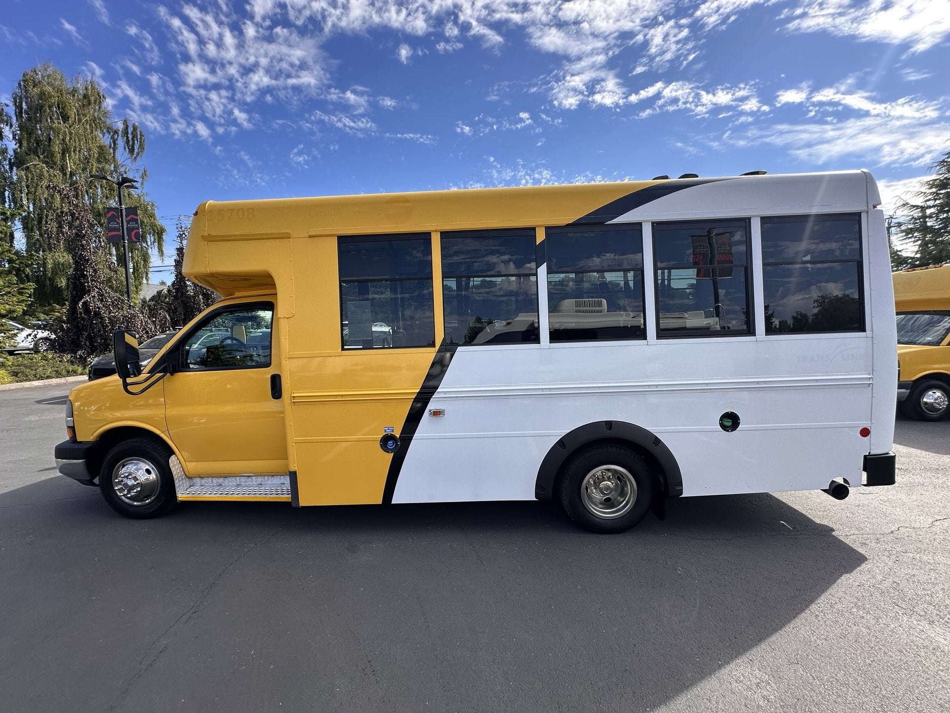 2015 Chevrolet Express 4500 Diesel