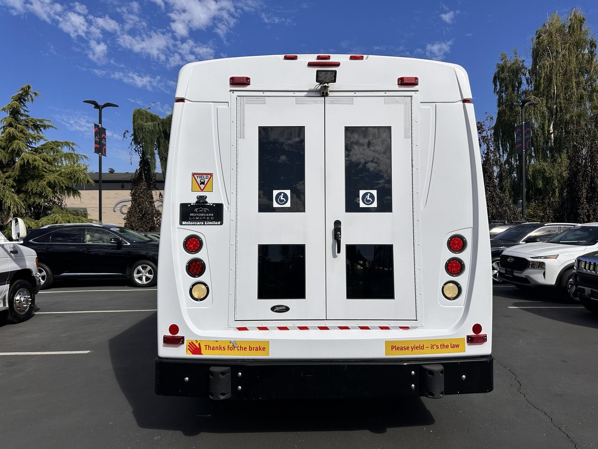 2015 Chevrolet Express 4500 Diesel
