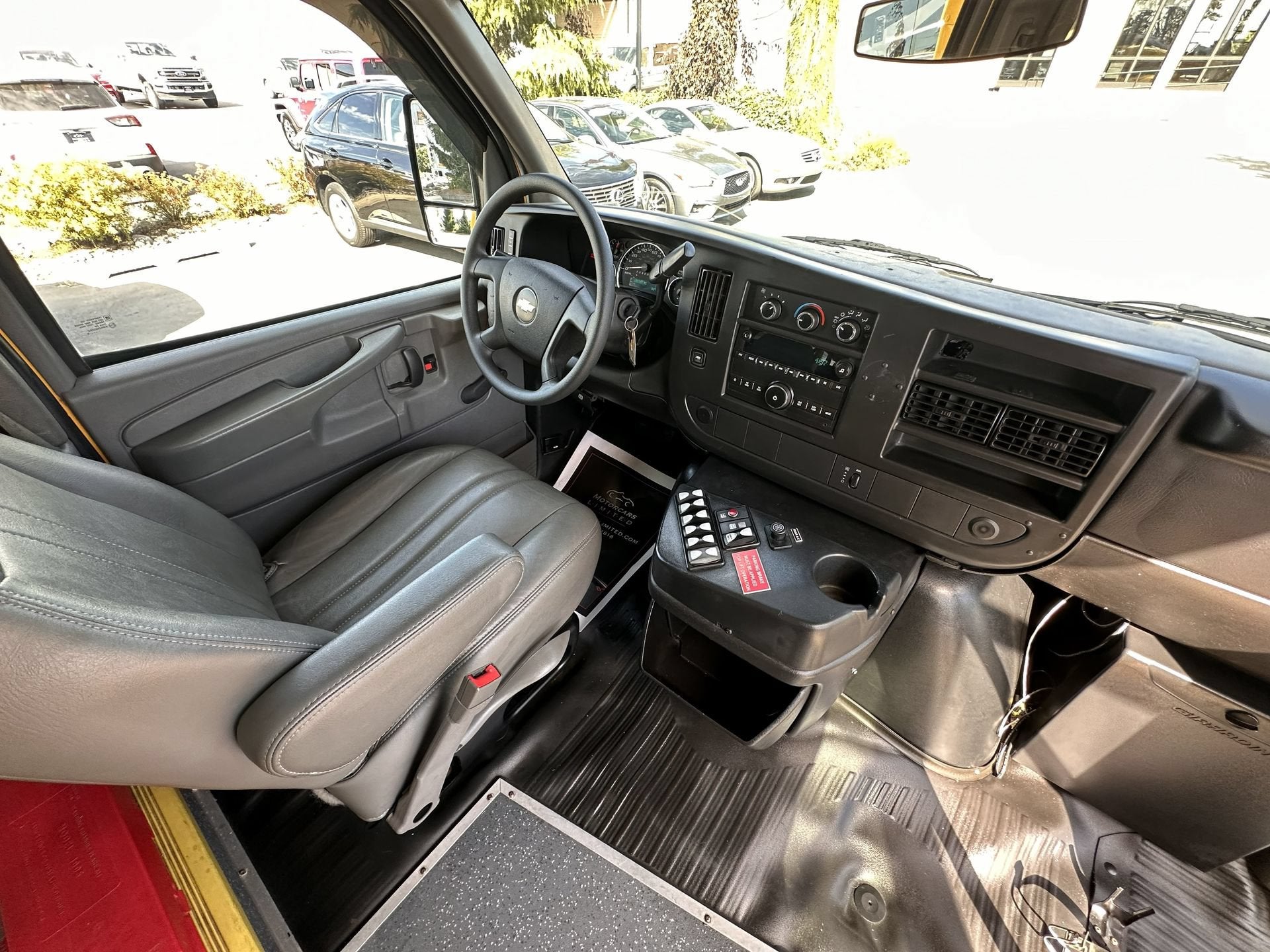 2015 Chevrolet Express 4500 Diesel