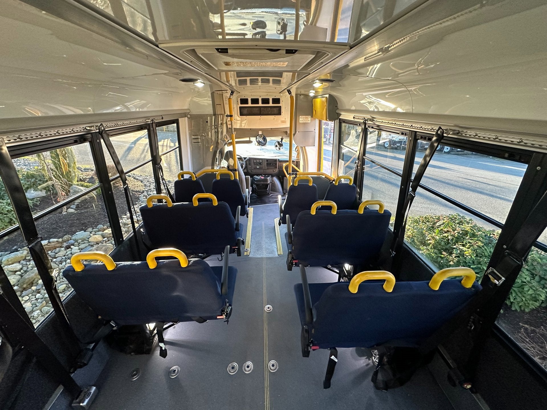 2014 Chevrolet Express Commercial Cutaway Diesel