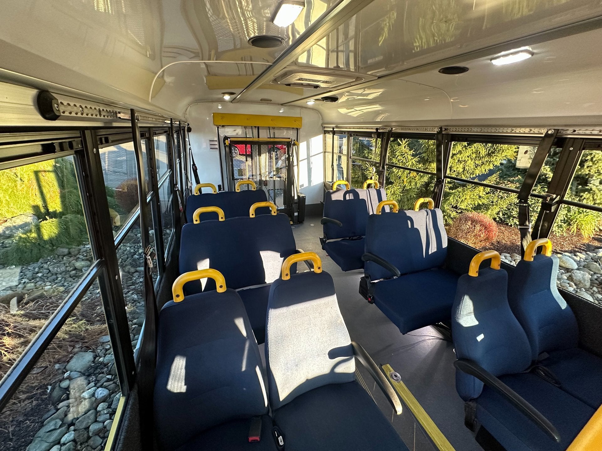 2014 Chevrolet Express Commercial Cutaway Diesel