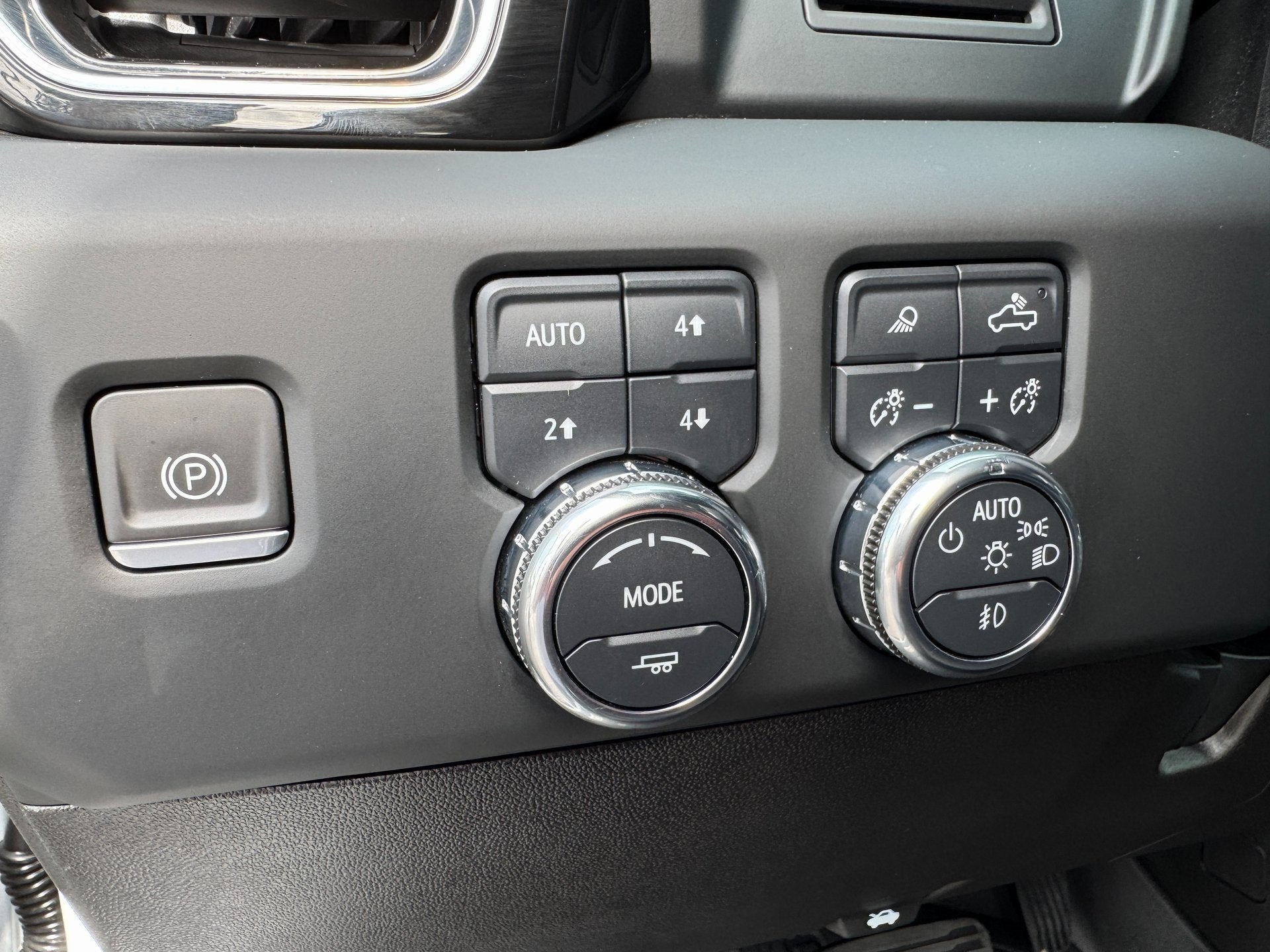 2024 GMC Sierra 3500HD Denali