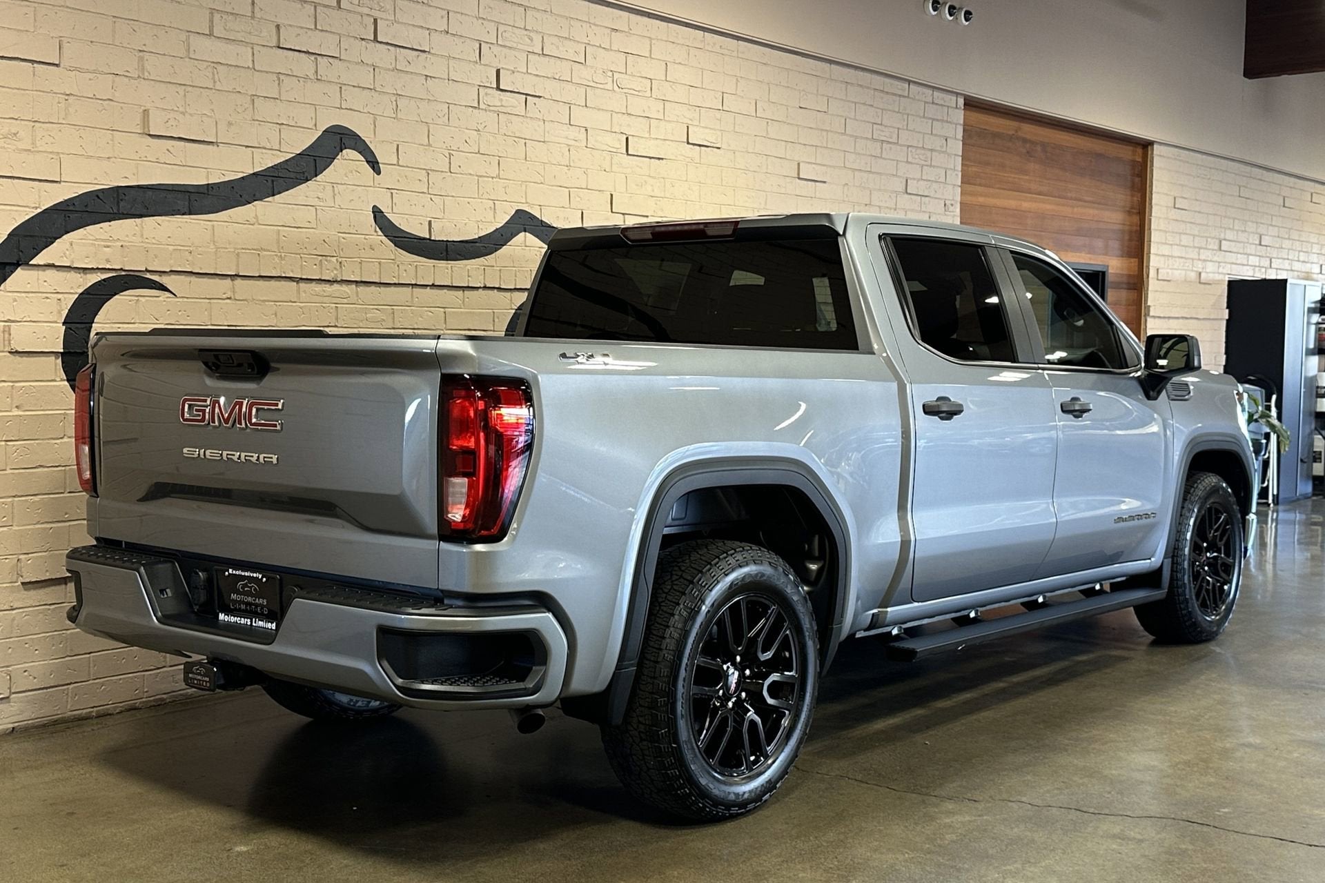 2023 GMC Sierra 1500 Pro