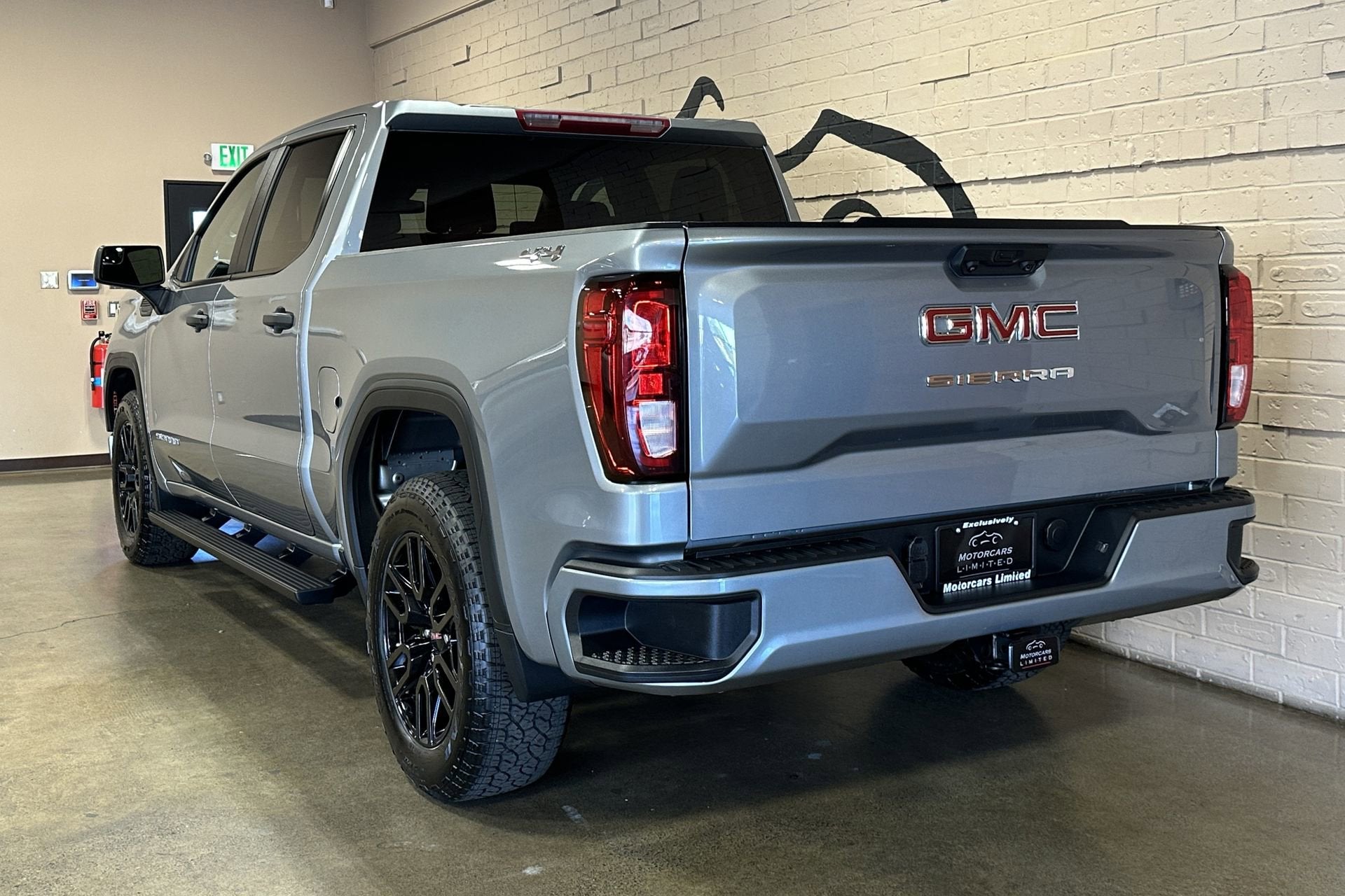 2023 GMC Sierra 1500 Pro