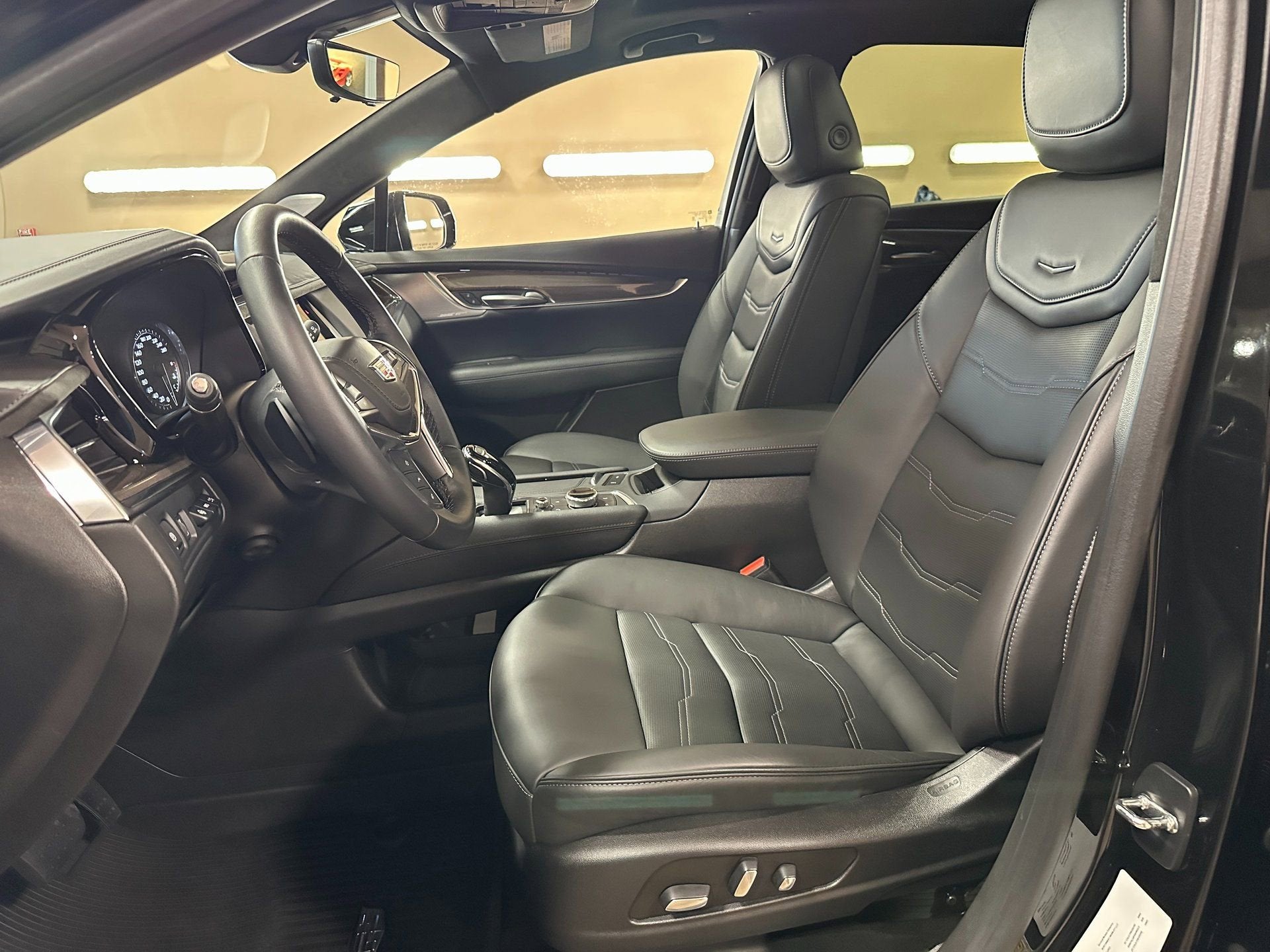 2023 Cadillac XT5 AWD Premium Luxury