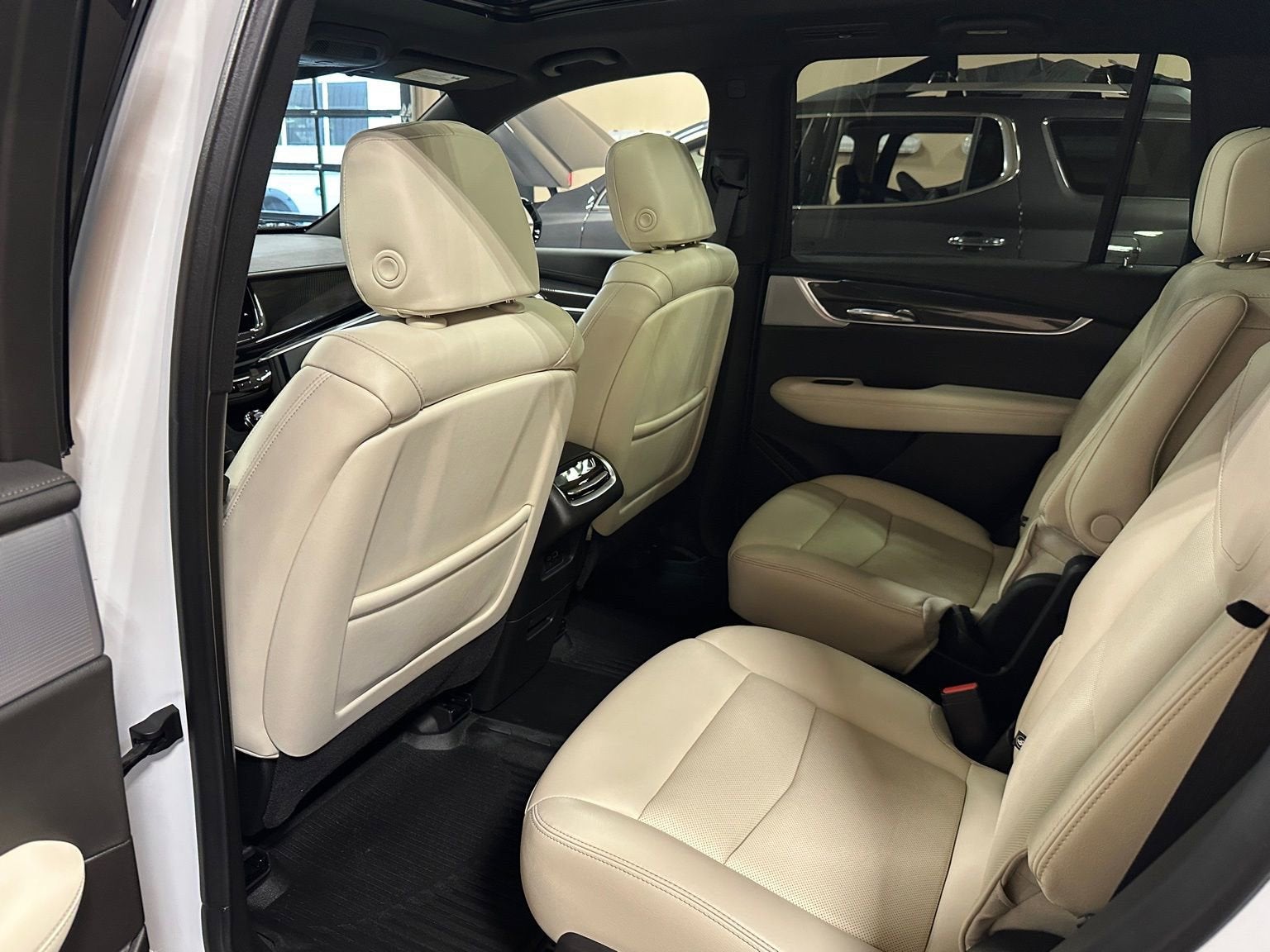 2024 Cadillac XT6 AWD Sport