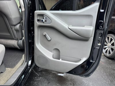 2012 Nissan Frontier S