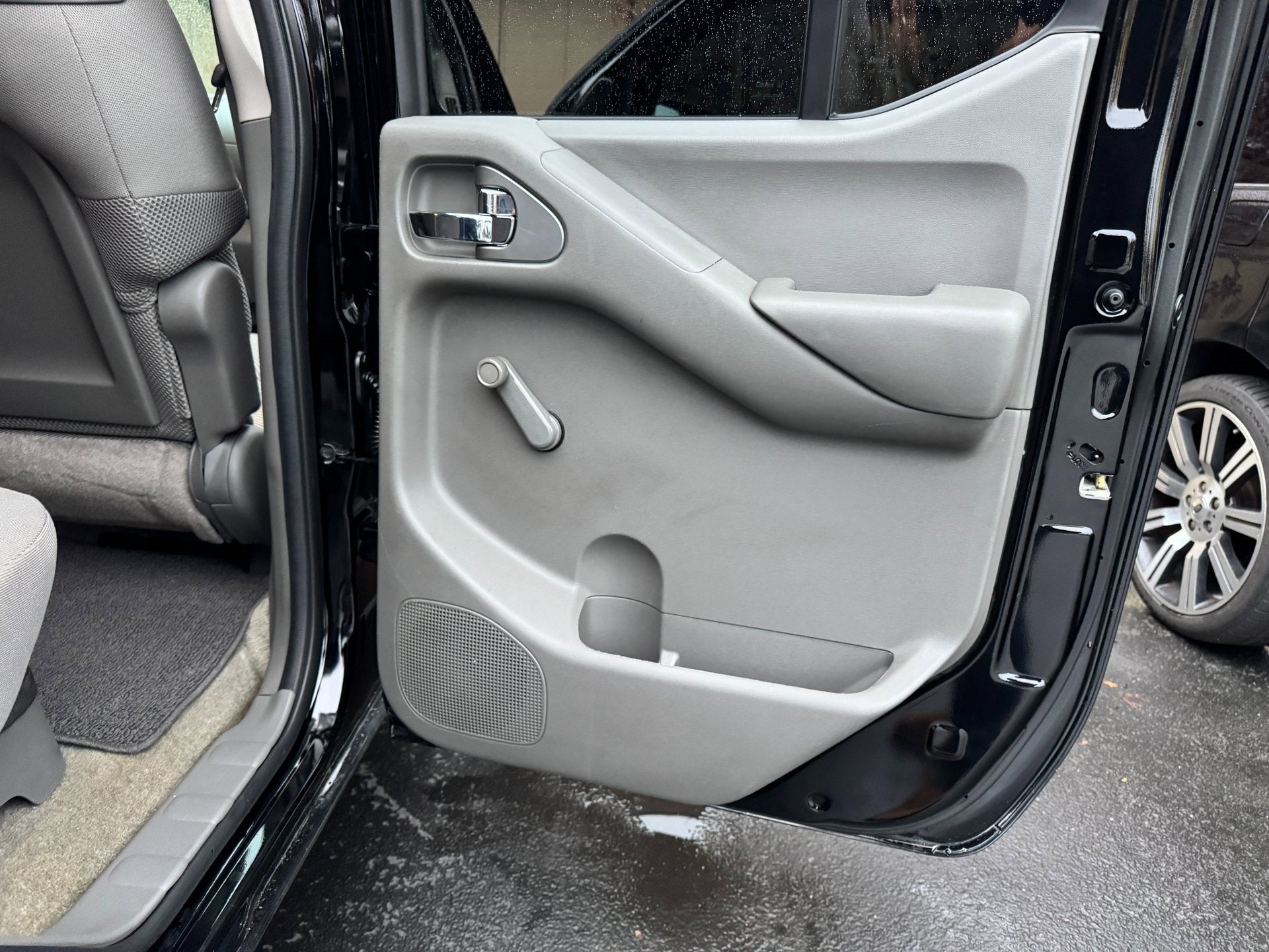 2012 Nissan Frontier S