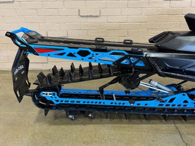 2019 Ski-Doo Summit X 850 E-TEC 175 Base