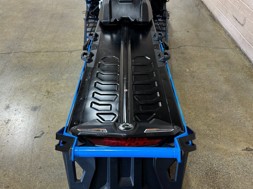 2019 Ski-Doo Summit X 850 E-TEC 175 Base