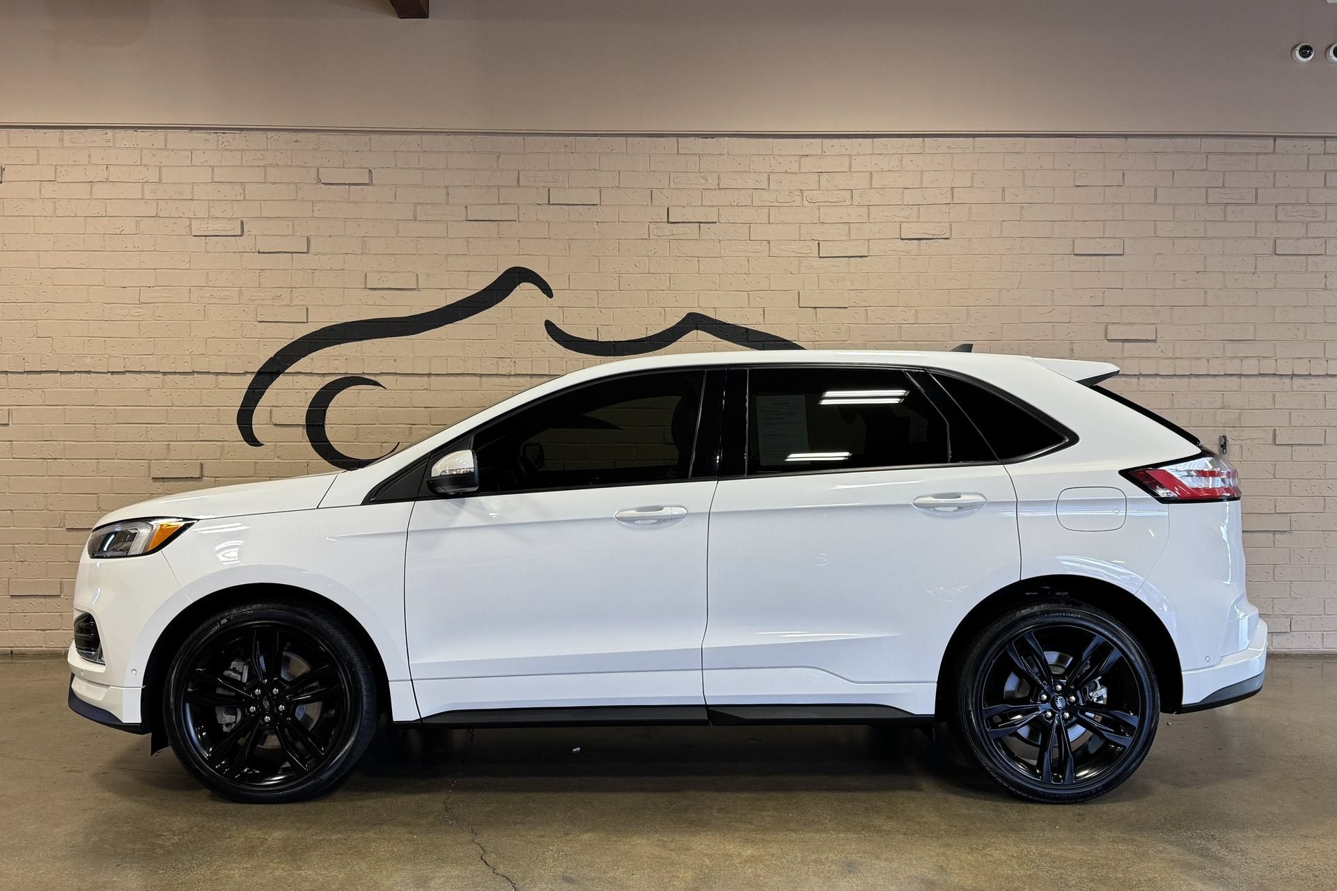 2021 Ford Edge ST