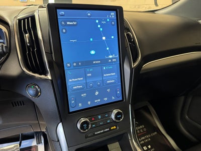 2021 Ford Edge ST